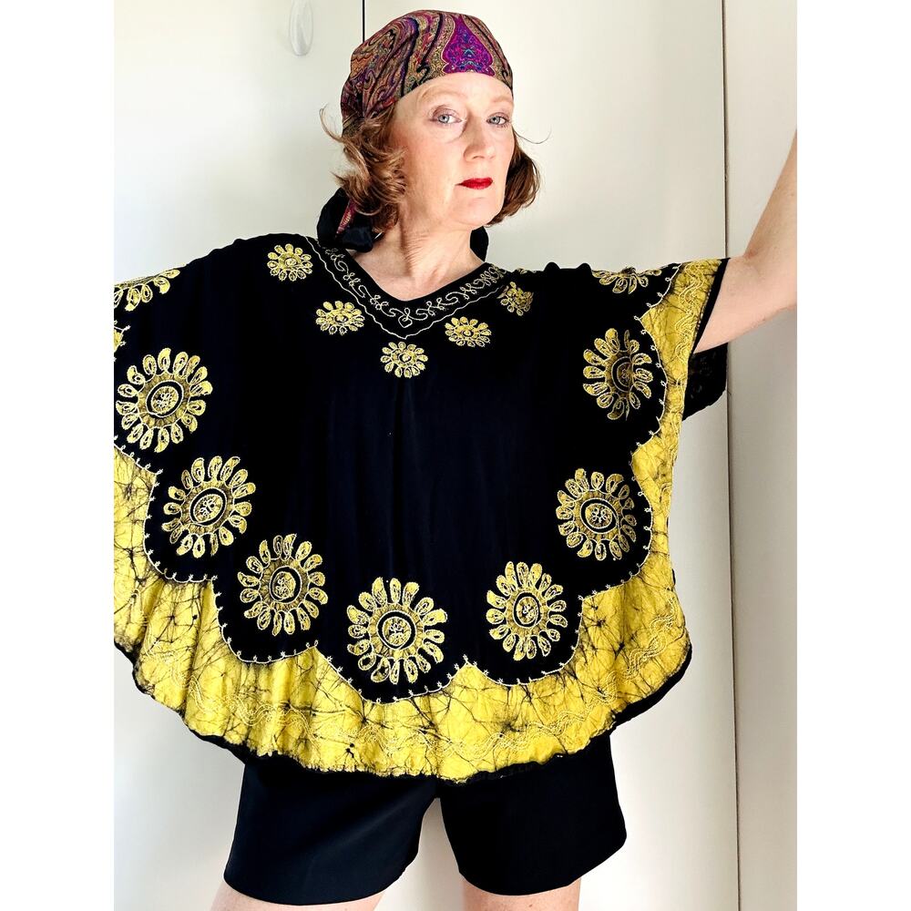 Vintage 90s Boho Tops Embroidery Batwing Black Gold Size M/L  Hippie Indie Vibes